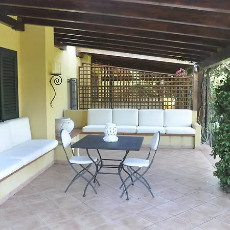Holiday home Mare E Limoni