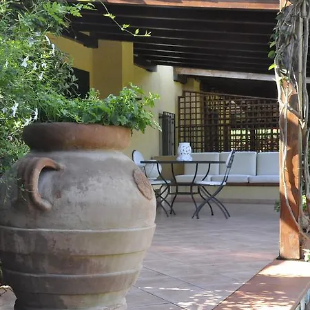 Mare E Limoni Holiday home *